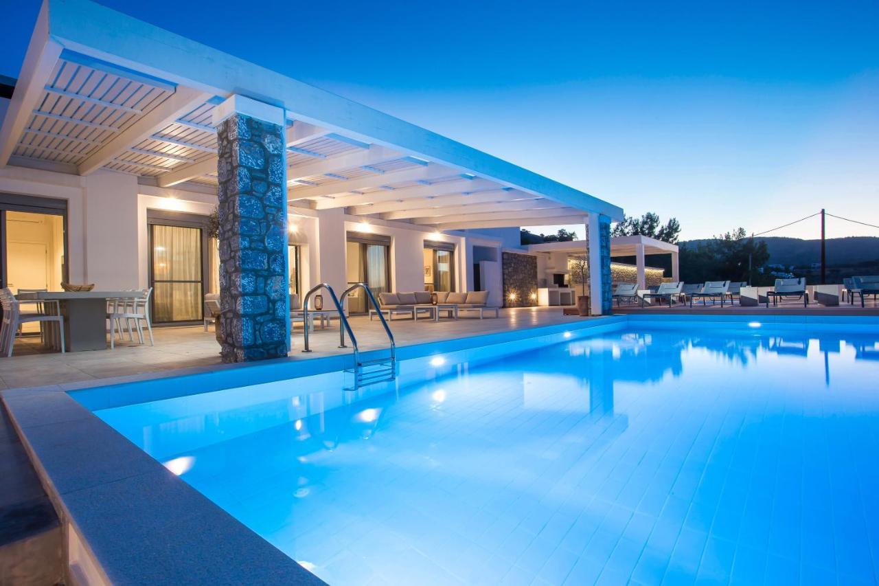 Villa Louzoia Bay *